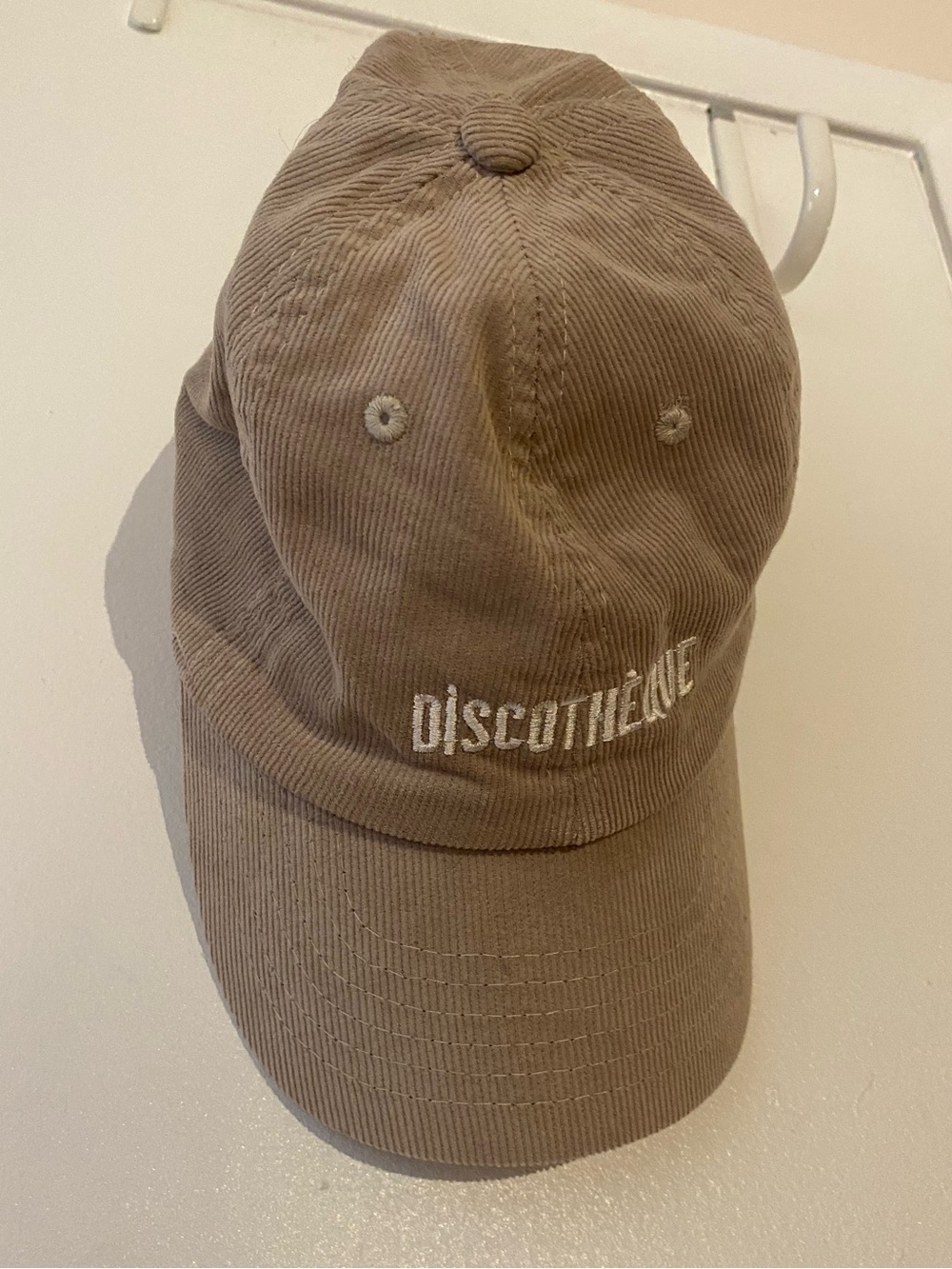 Clare V hat